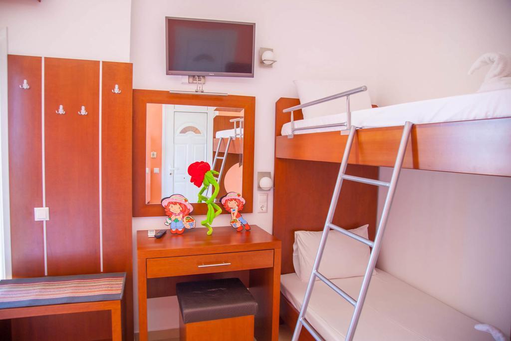 Studios Ristas 2 Parga Habitación foto